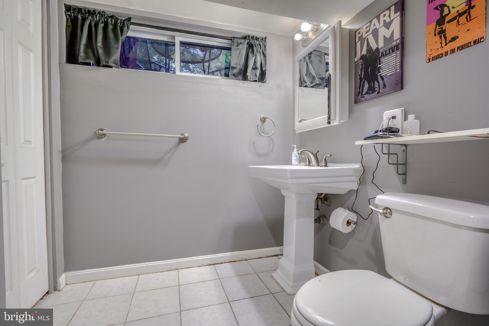 BALLARD GARDENS - Residential