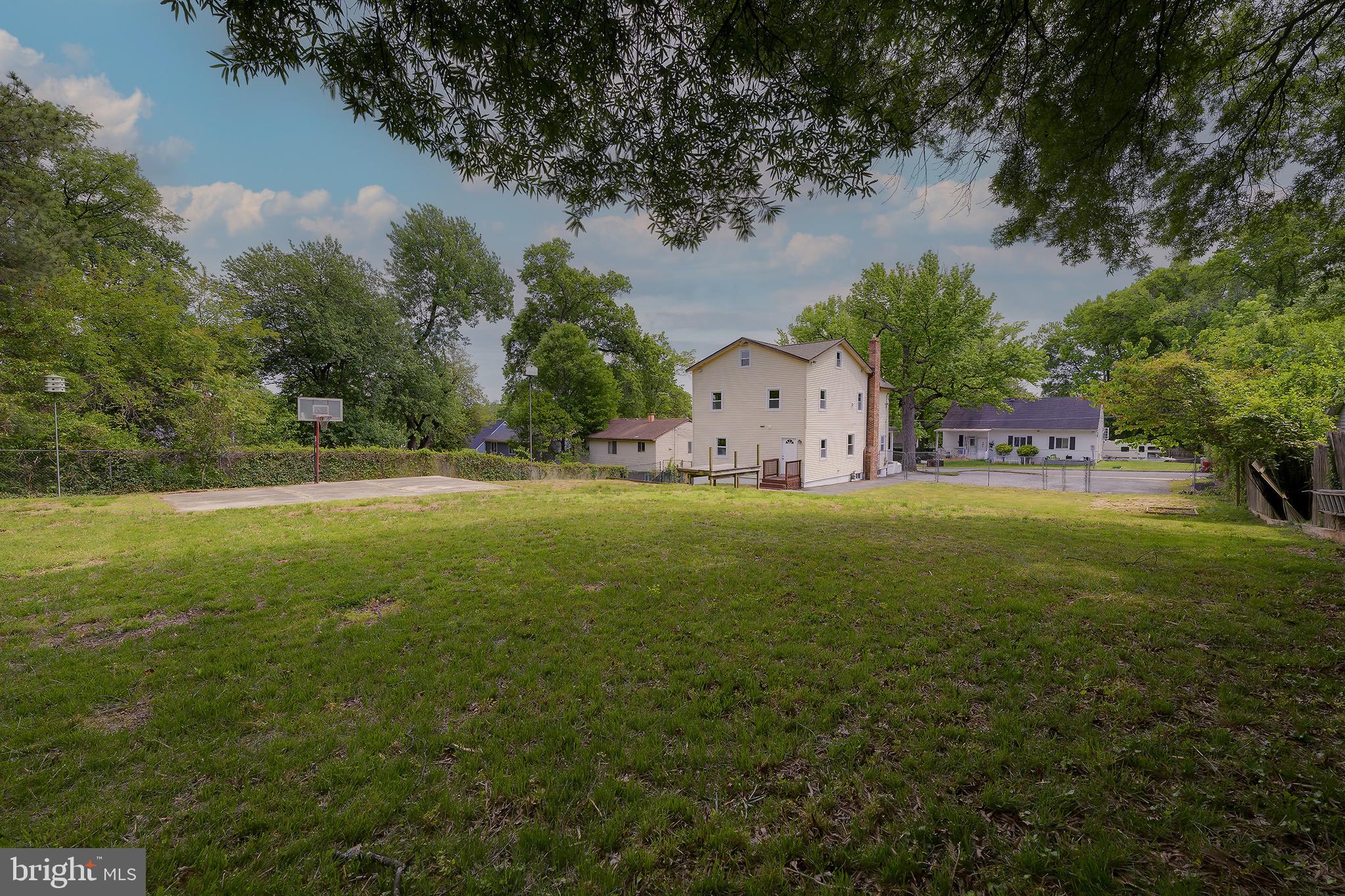 DANIELS PARK - Residential