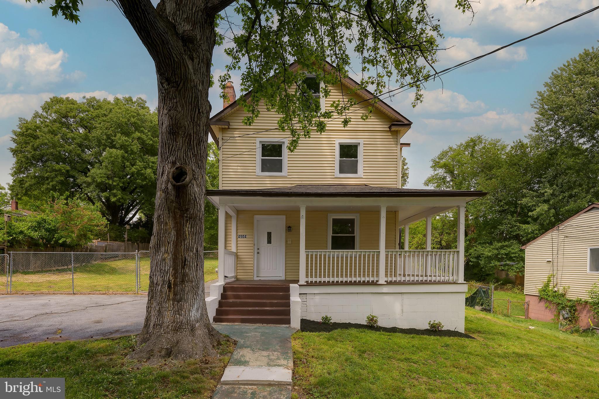 DANIELS PARK - Residential