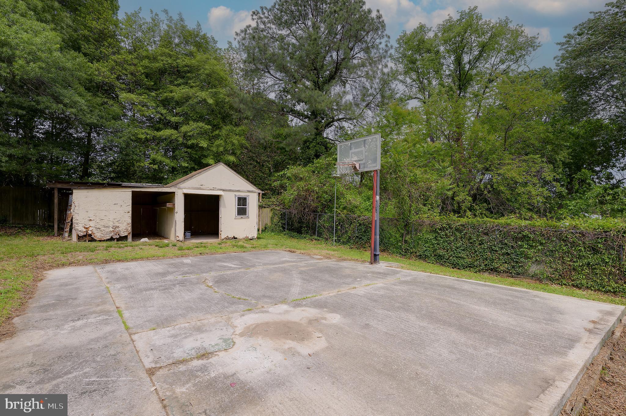 DANIELS PARK - Residential