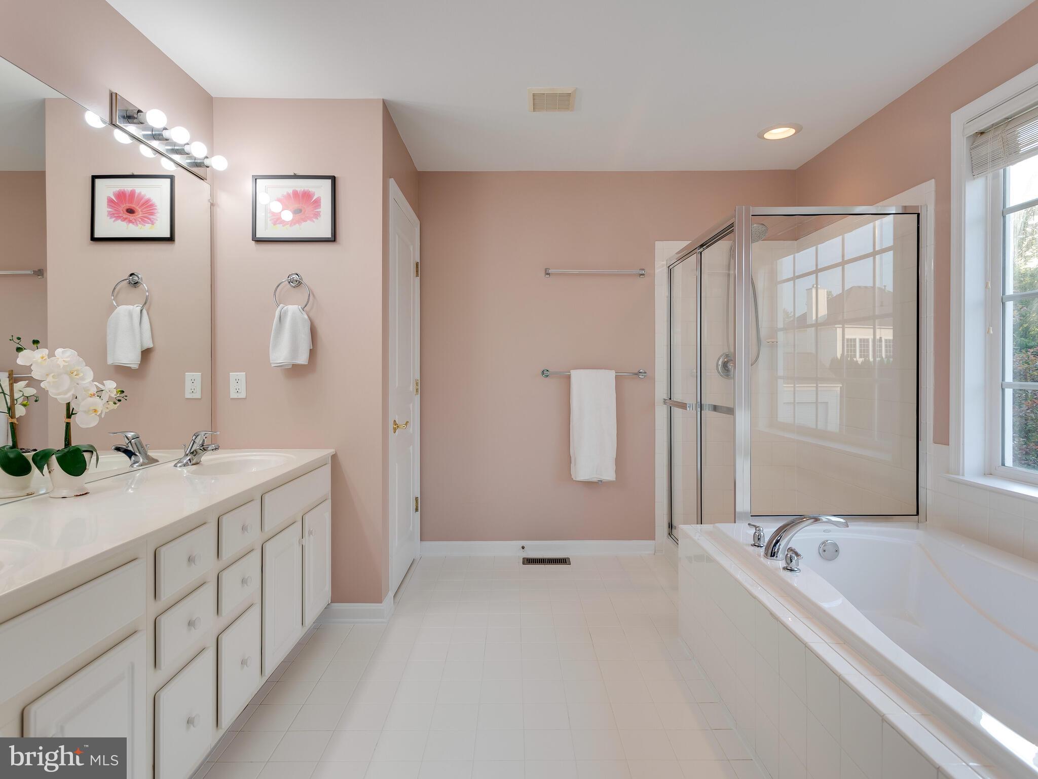 WINDSOR RIDGE - Residential