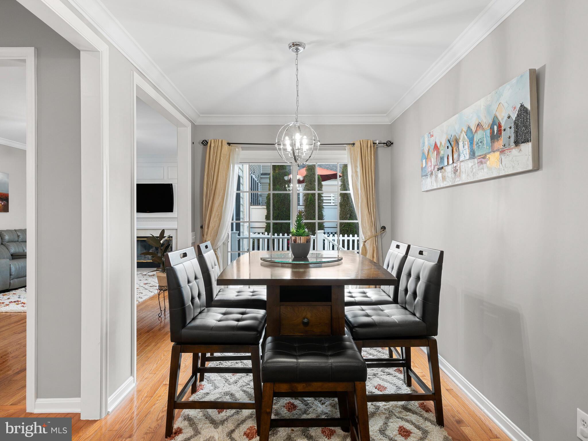 WINDSOR RIDGE - Residential