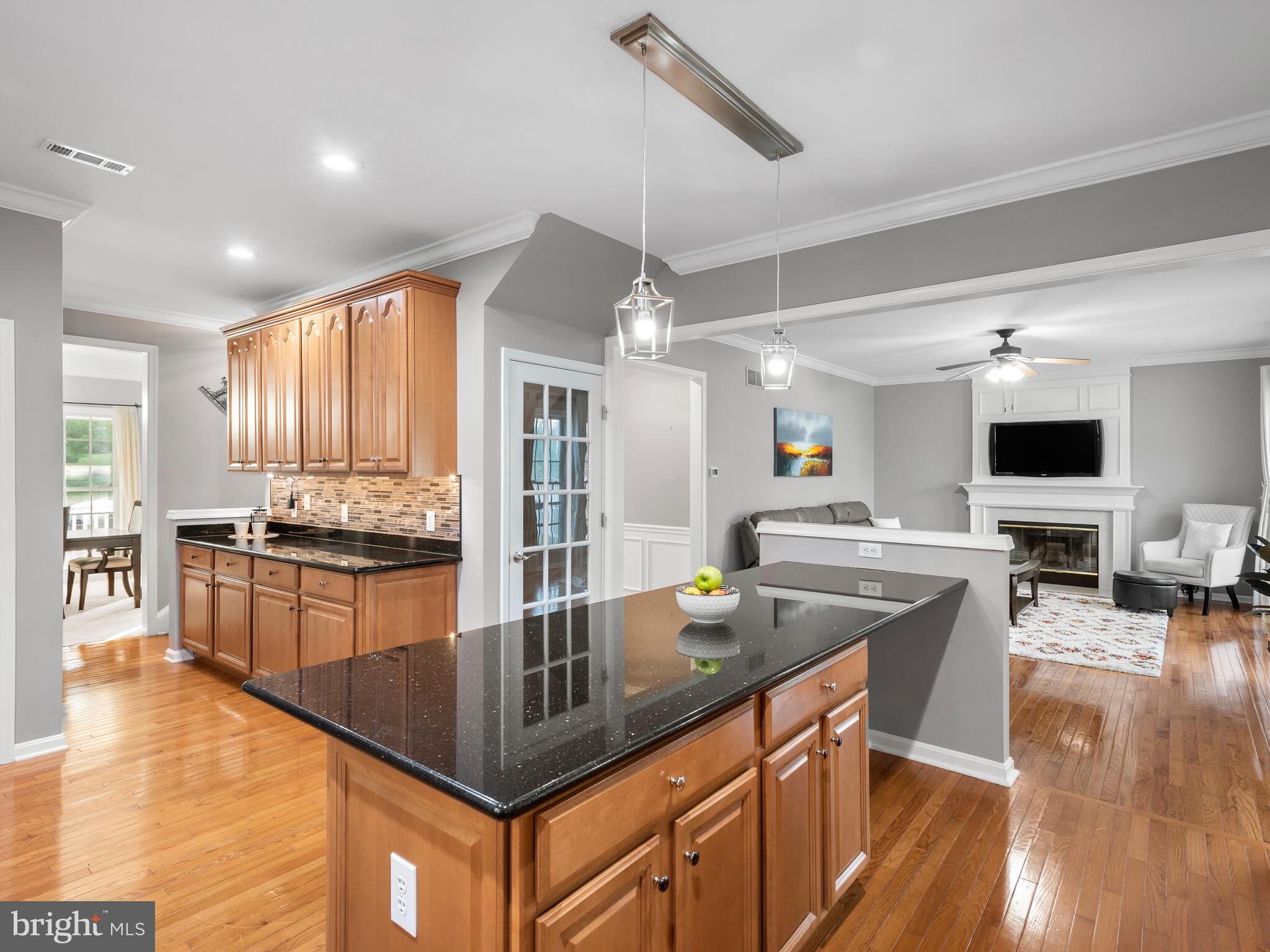 WINDSOR RIDGE - Residential