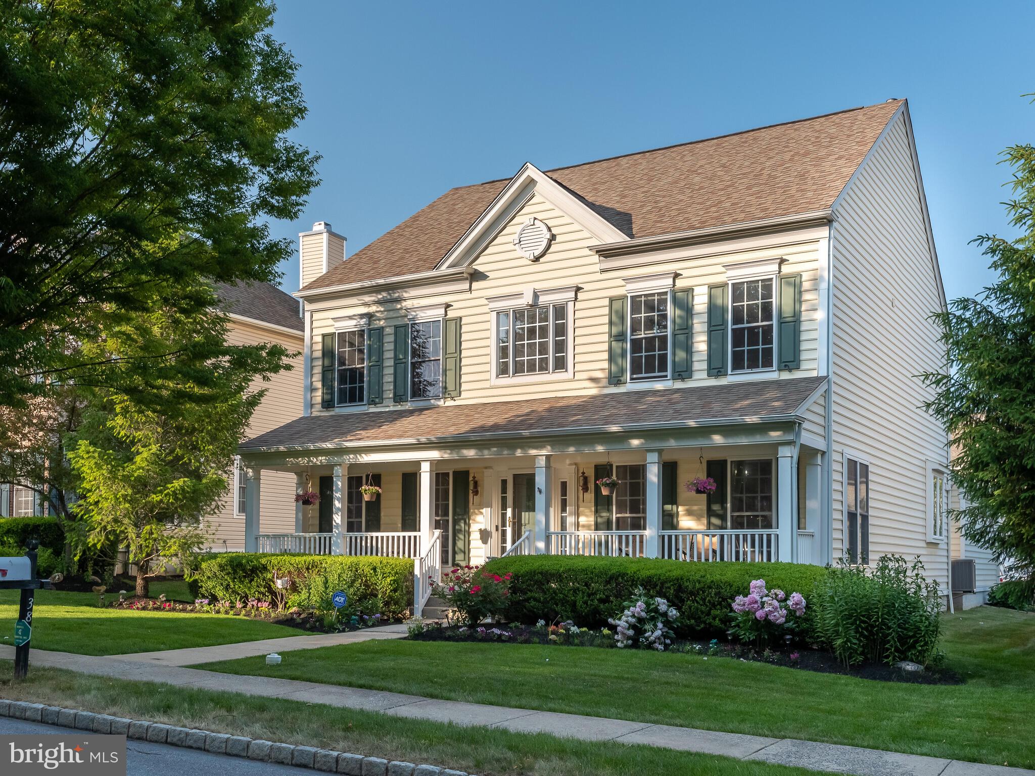 WINDSOR RIDGE - Residential