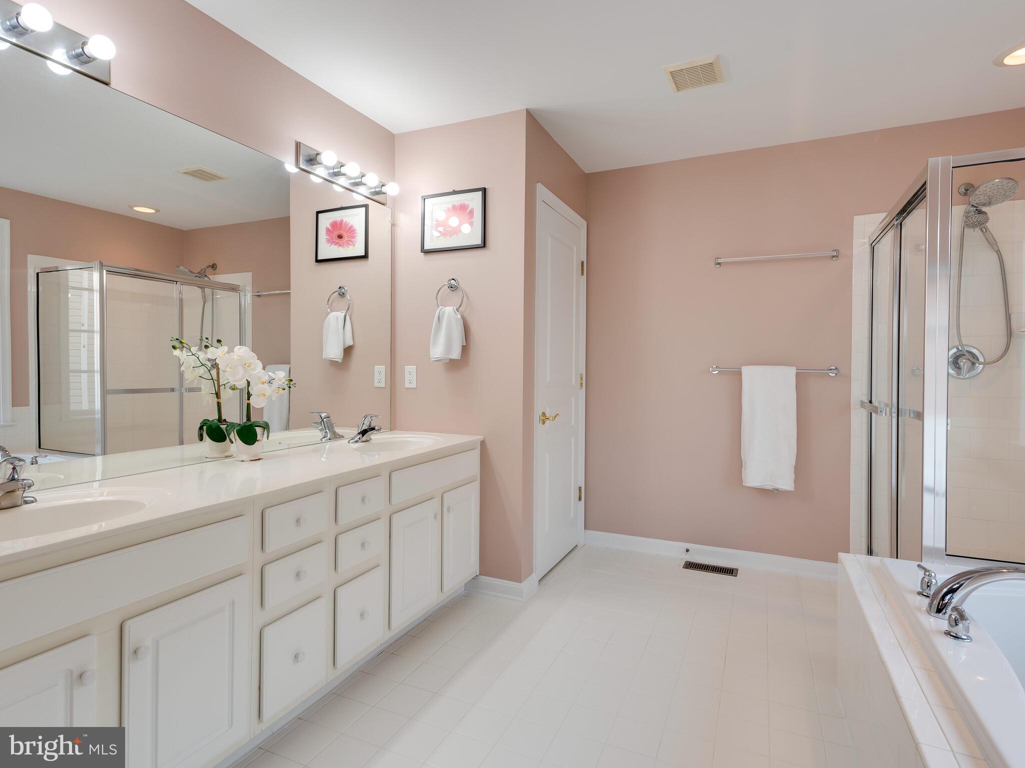 WINDSOR RIDGE - Residential