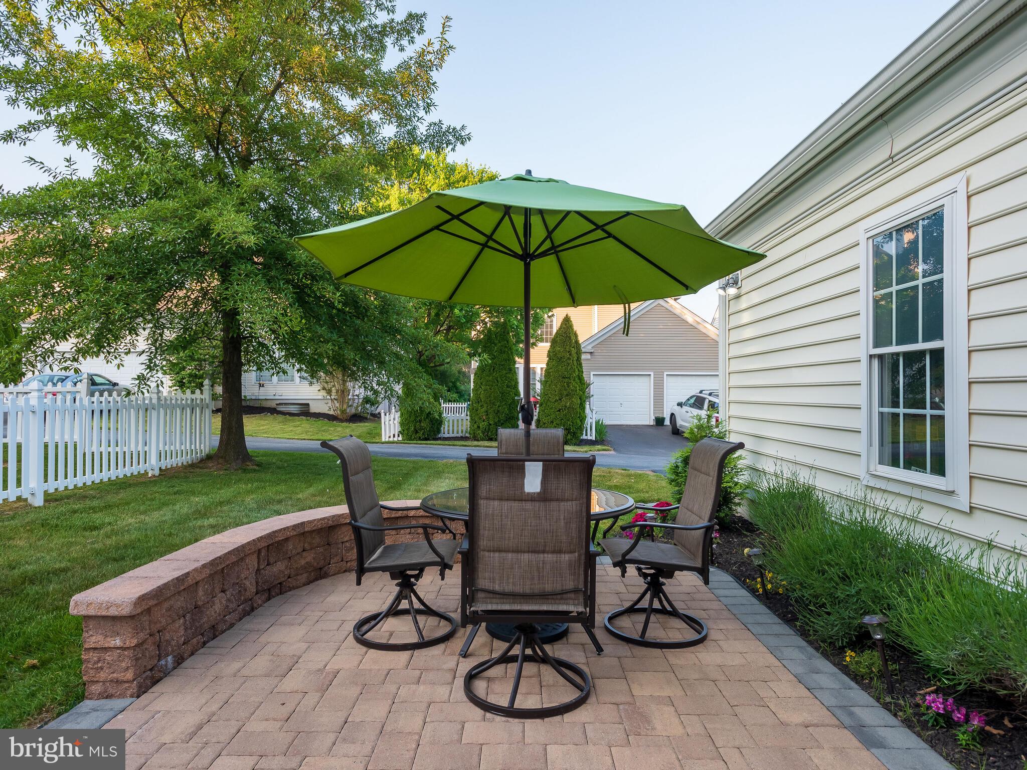 WINDSOR RIDGE - Residential