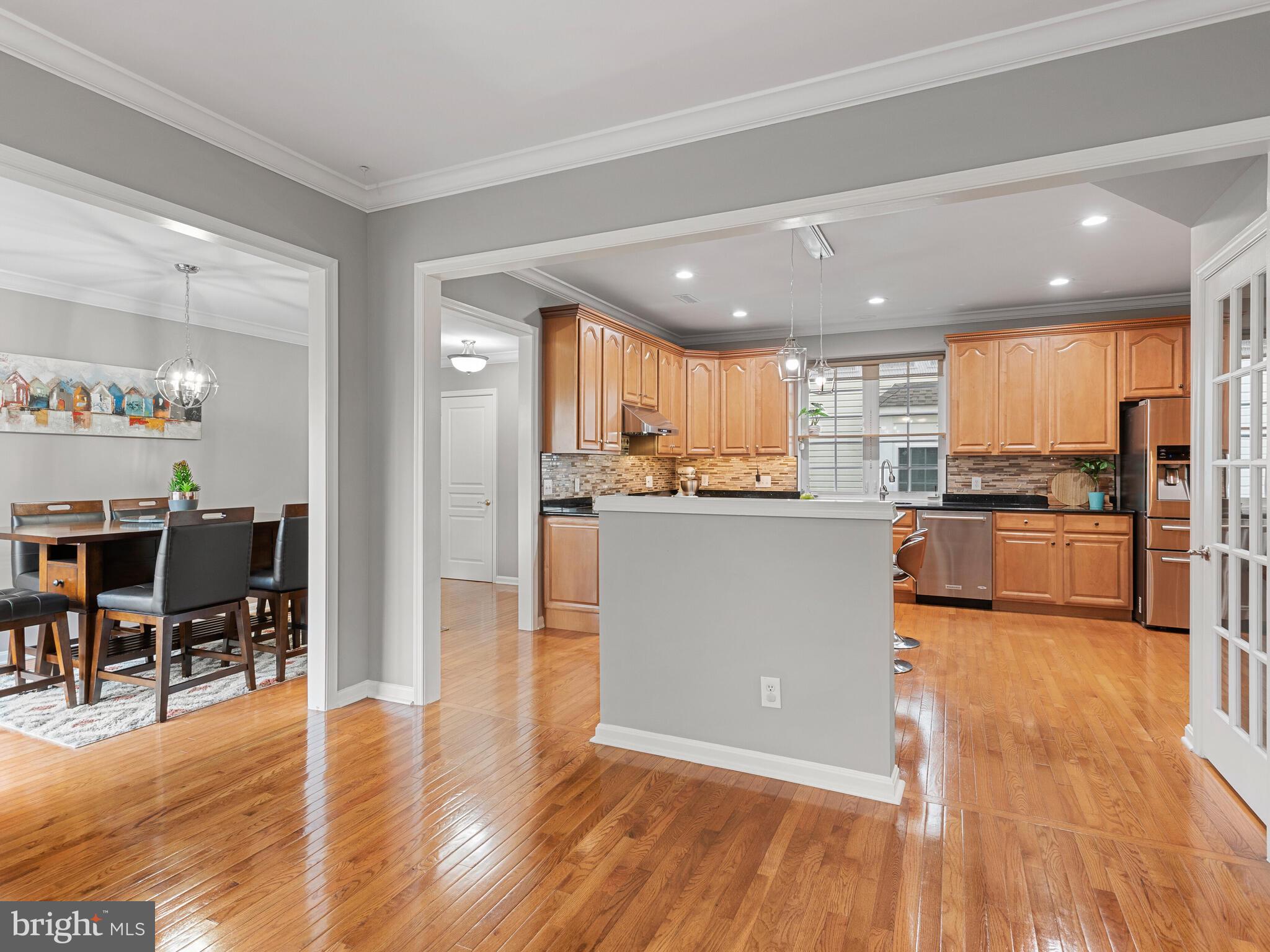 WINDSOR RIDGE - Residential