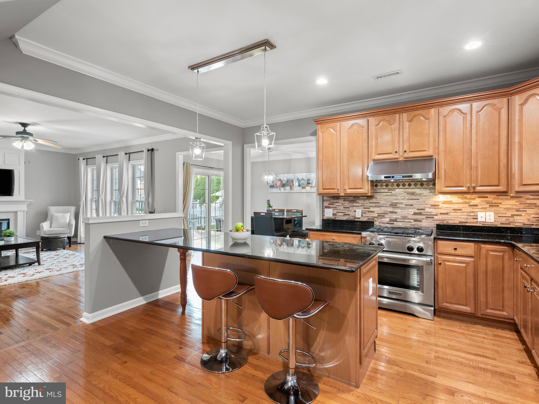 WINDSOR RIDGE - Residential