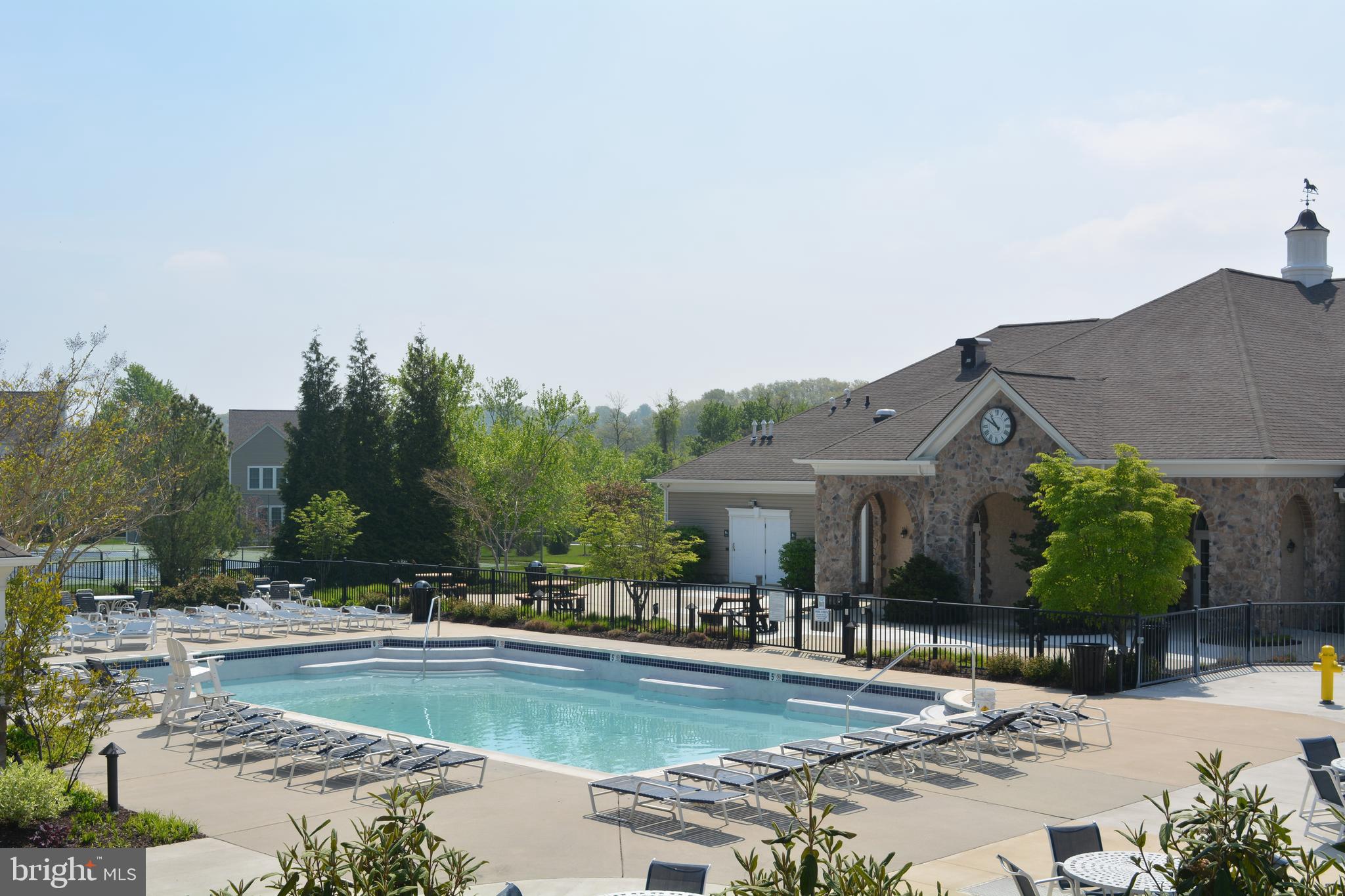 WINDSOR RIDGE - Residential