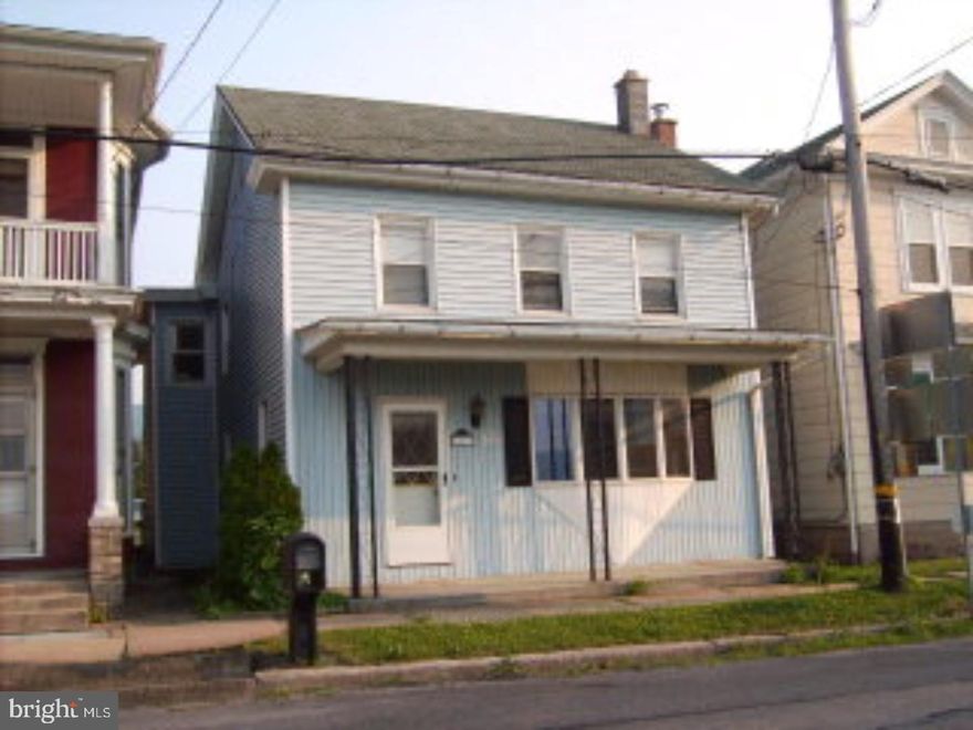 1ST FLOOR BATHROOM WITH LAUNDRY, CERAMIC TILE IN KITCHEN AND BATH, NEWER WINDOWS. COMPUTER ROOM COULD BE 4TH BEDROOM. YARD.  6% SELLER ASSIST AND APPLIANCE ALLOWANCE ON FULL PRICE OFFER   Mailing Address Continued: HEGINS Color: BLUE