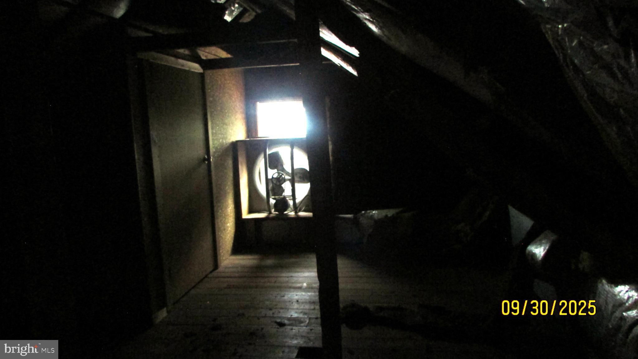 CALVERT HILLS - Residential