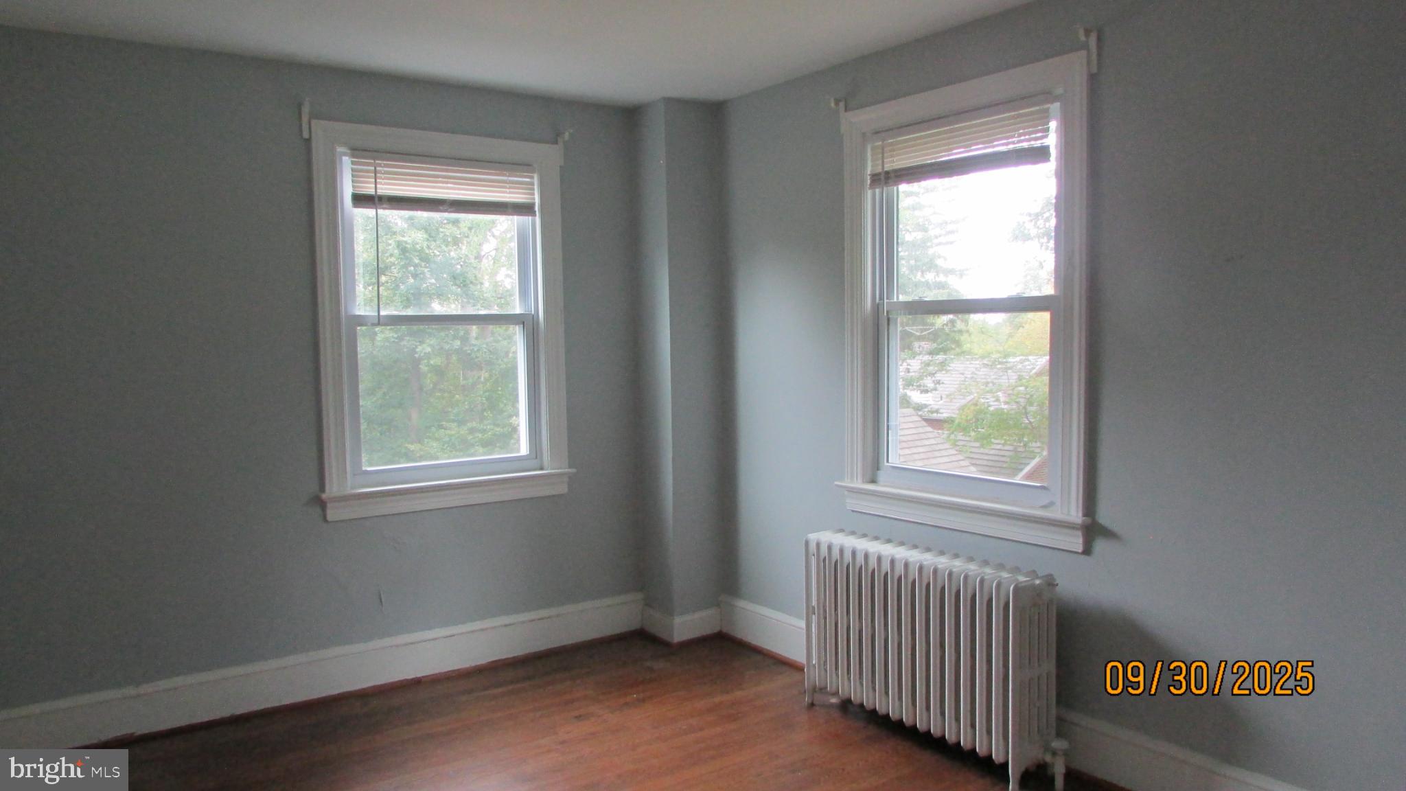 CALVERT HILLS - Residential