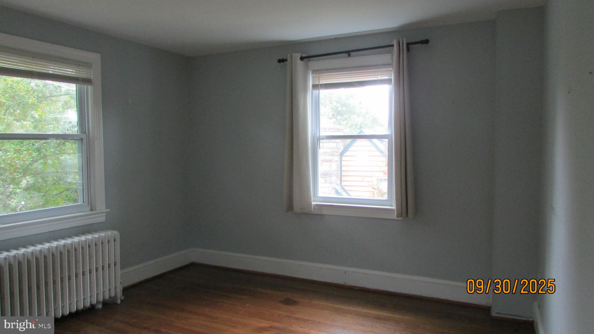 CALVERT HILLS - Residential