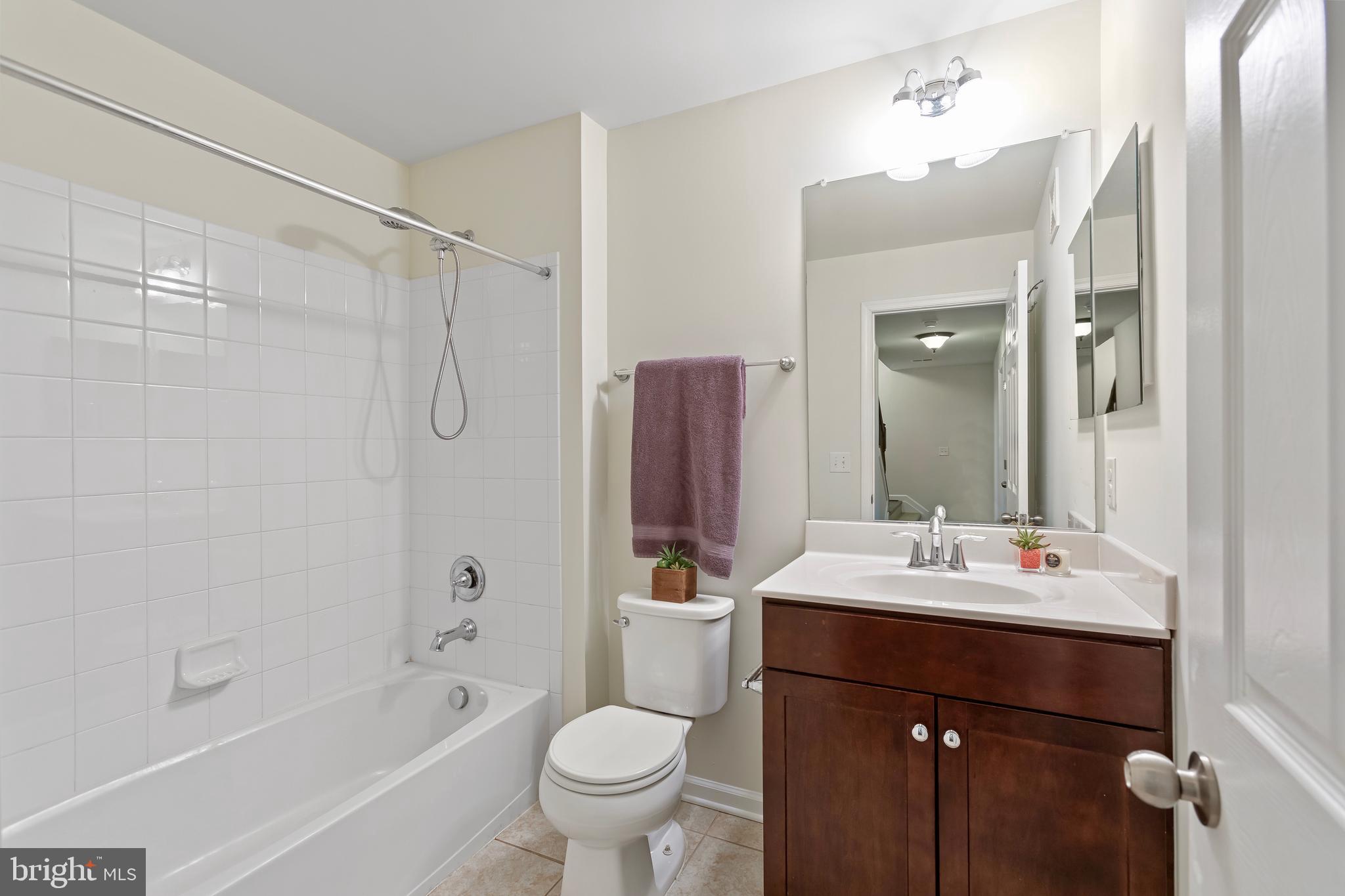 EAST GATE 3 CONDOMINIUM - Residential