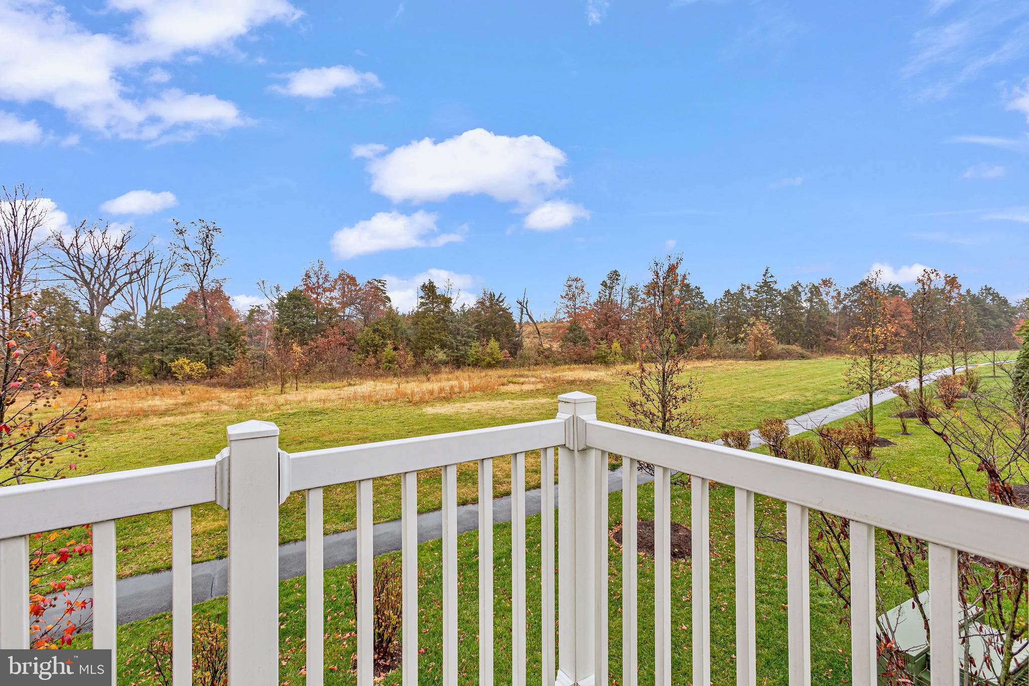 EAST GATE 3 CONDOMINIUM - Residential