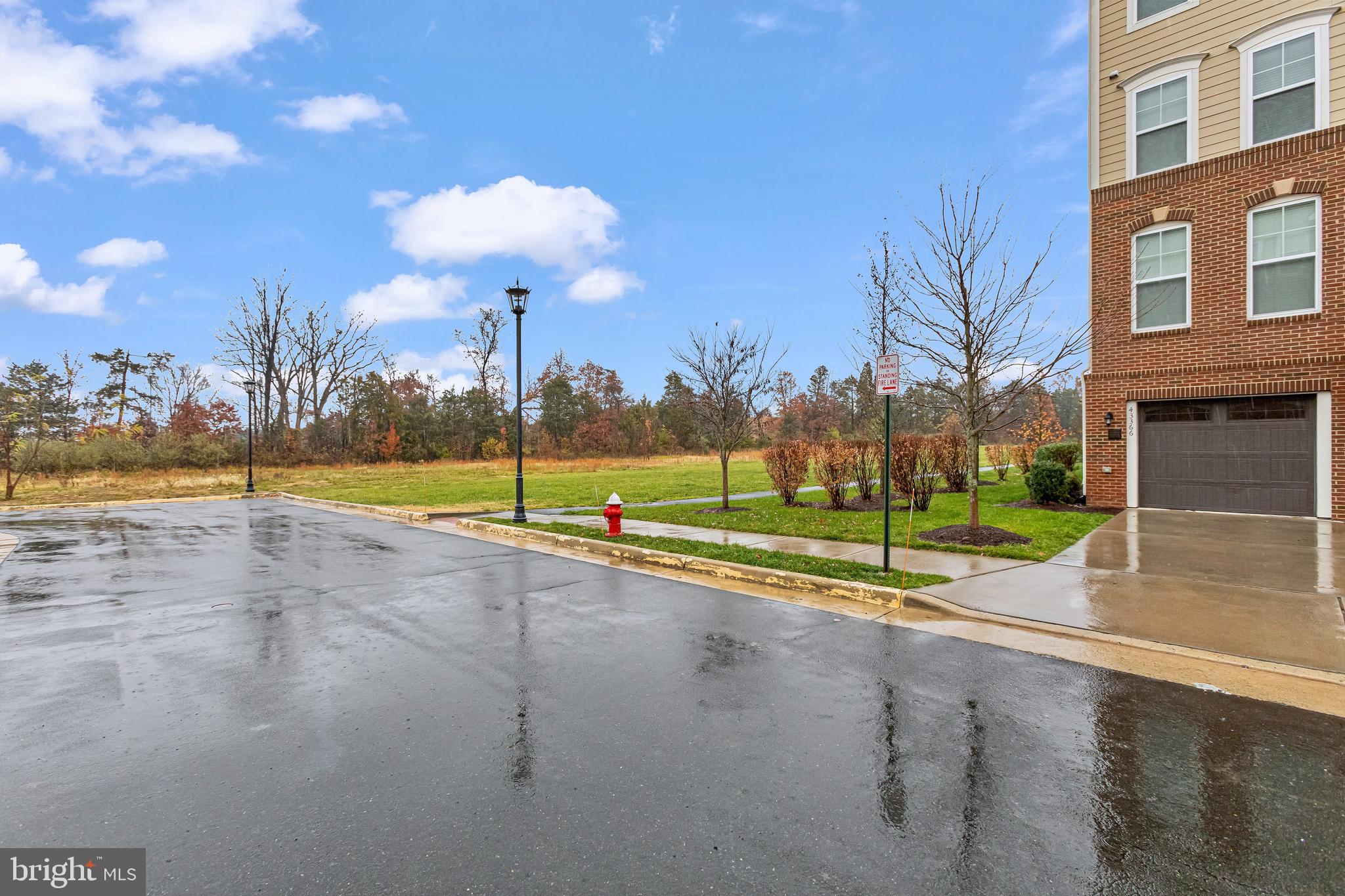 EAST GATE 3 CONDOMINIUM - Residential