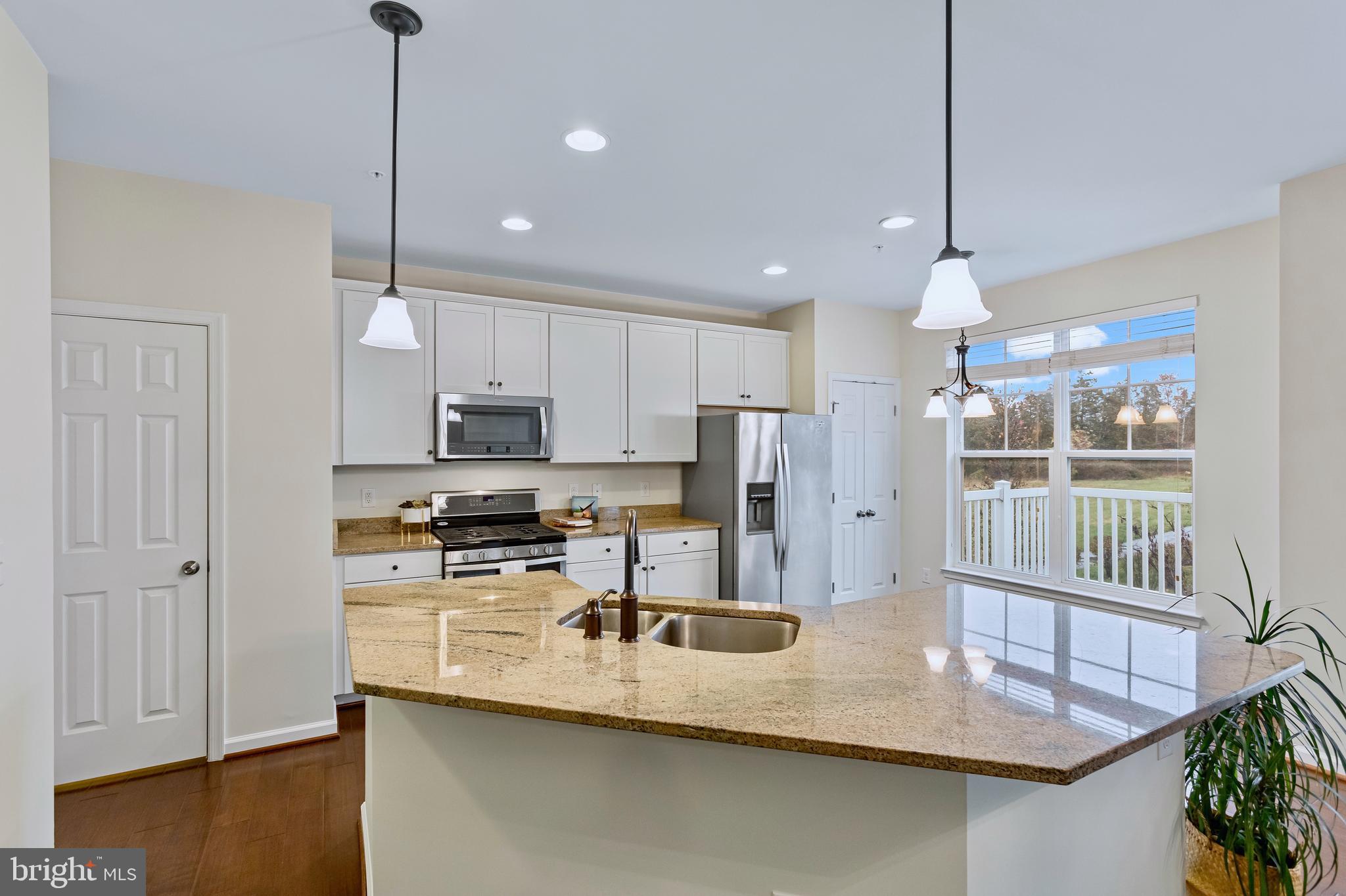 EAST GATE 3 CONDOMINIUM - Residential