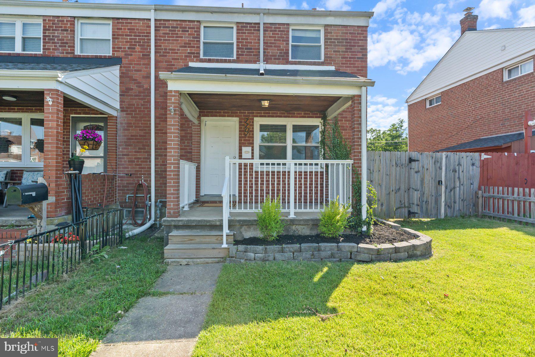 CHARLESMONT - Residential