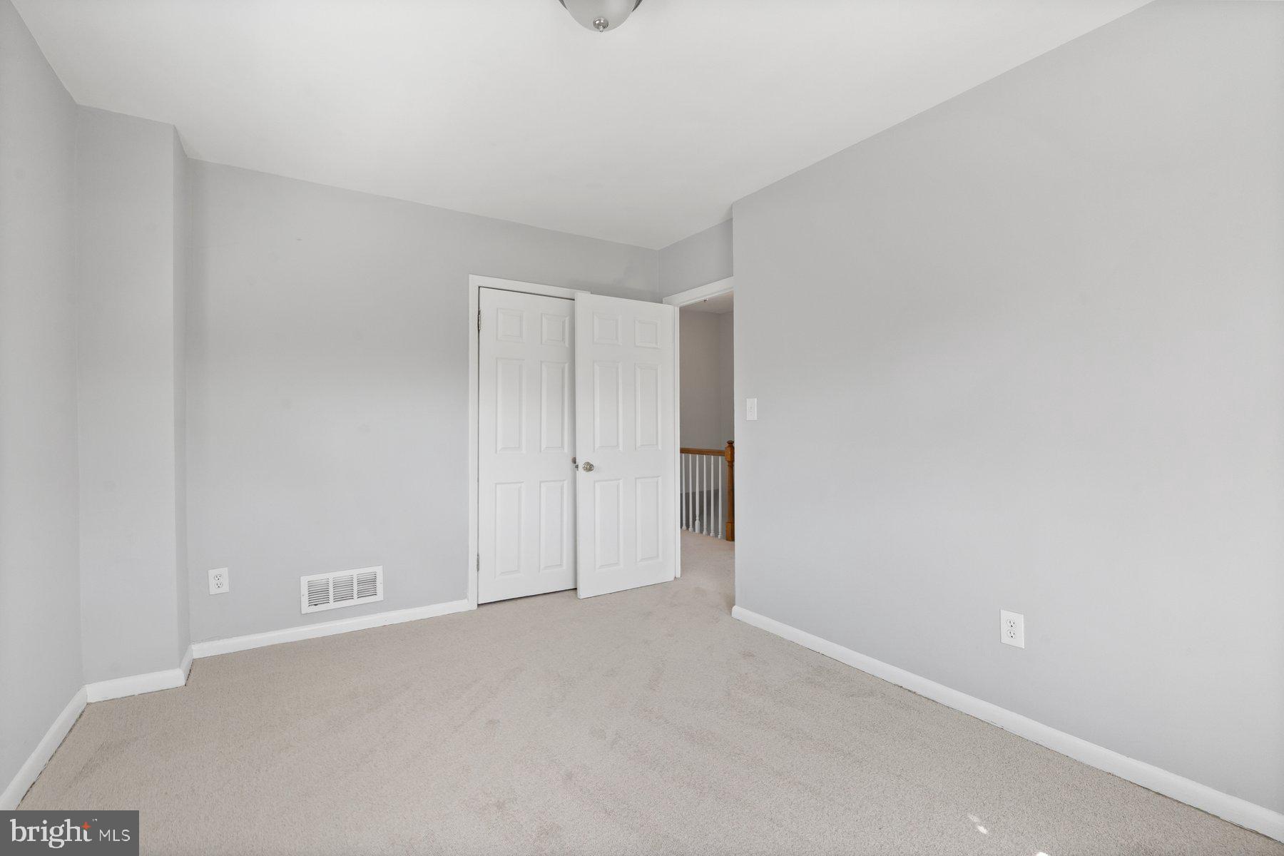 CHARLESMONT - Residential