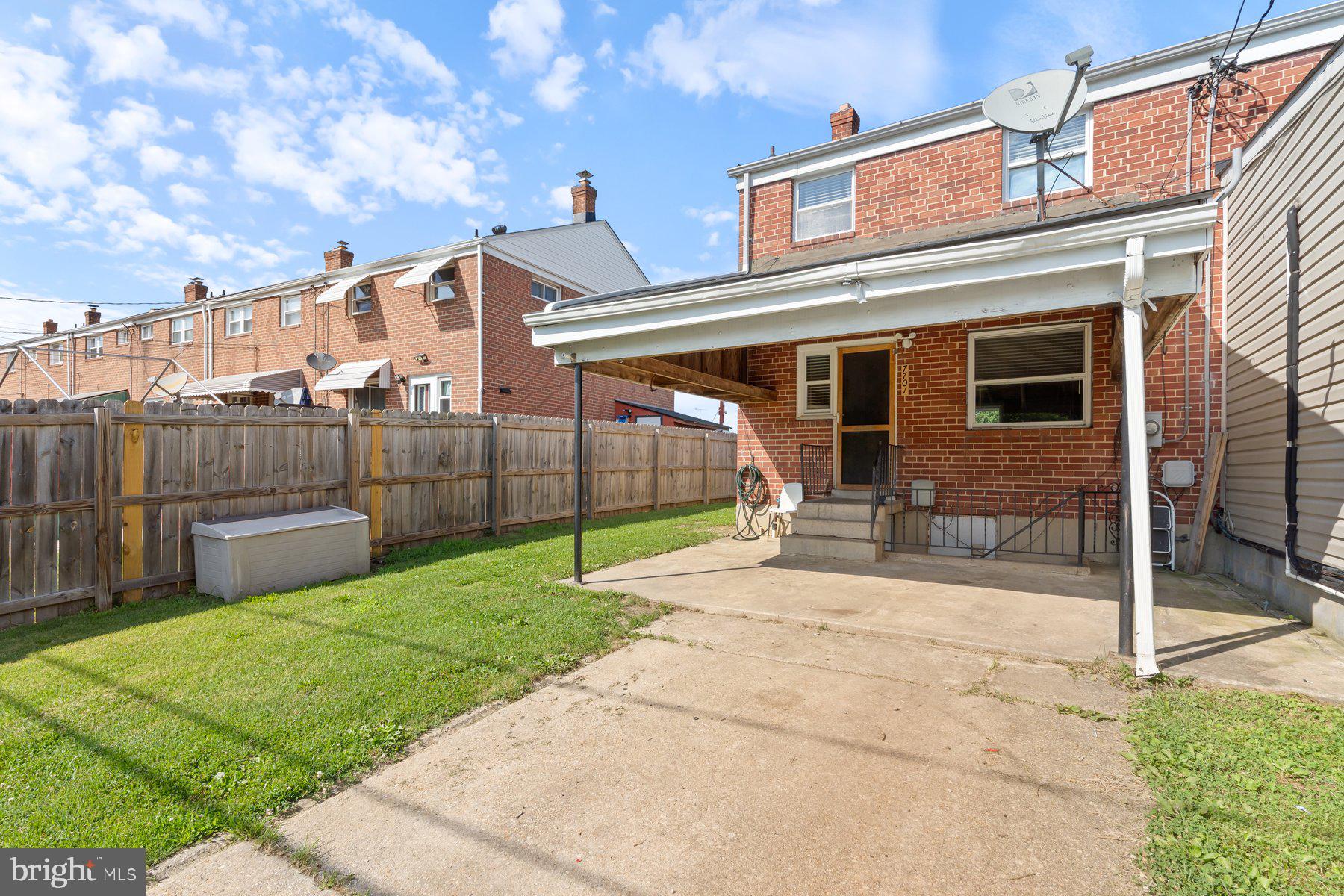 CHARLESMONT - Residential