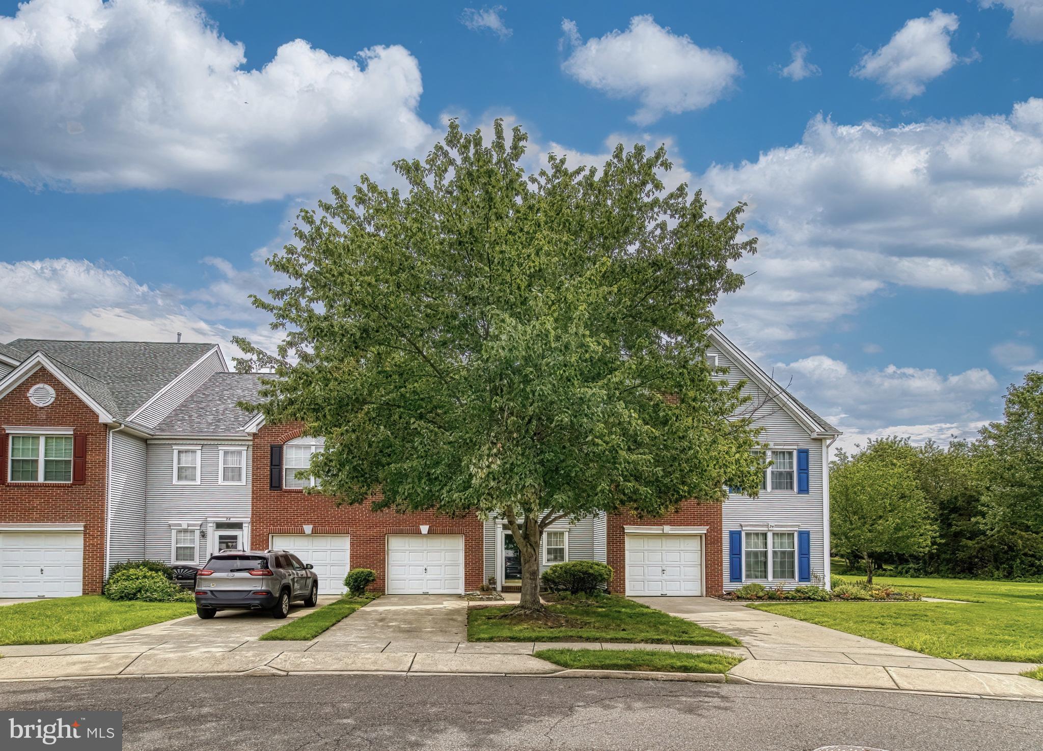 25 WILLIAM PENN CIRCLE