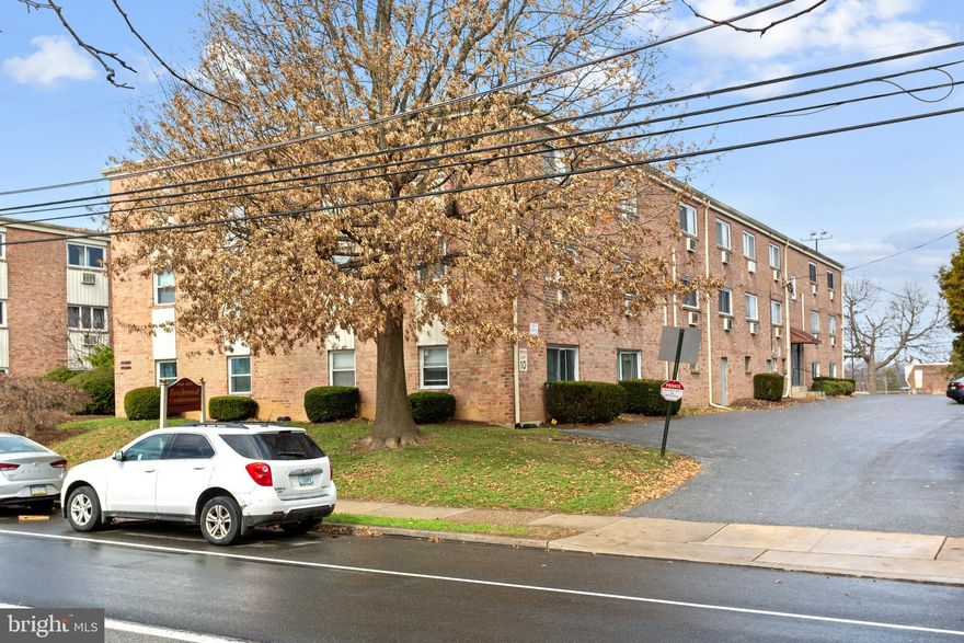 Welcome home to this lovely, updated 2-bedroom, 1-bath condo in the desirable Birchwood Condominium community. Bright and sunny throughout, this inviting residence features a comfortable layout with a spacious living room, a separate dining area, and a kitchen with a cozy breakfast area—perfect for everyday living.

Both bedrooms are generously-sized and offer plenty of natural light, while the hall bathroom includes a full tub for added convenience. Attractive features throughout the home include chair rail accents, ceiling fans, and neutral décor, making it easy to move right in.

Enjoy the convenience of a great location close to shopping, dining, and major routes & public transport, along with the ease of maintenance-free living—no grass to cut and no snow to shovel!

If you’re looking for comfort, convenience, and simplicity, this Birchwood condo is the perfect place to call home.