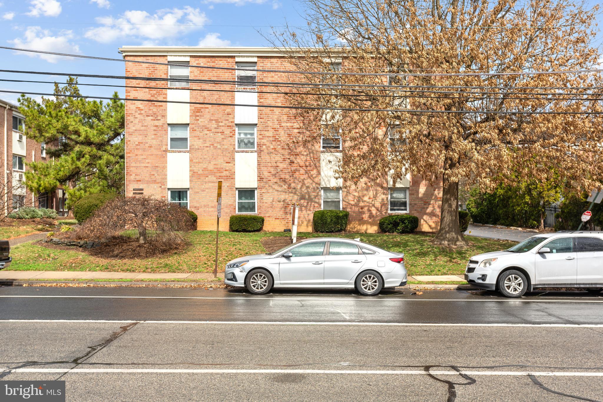 BIRCHWOOD - Residential