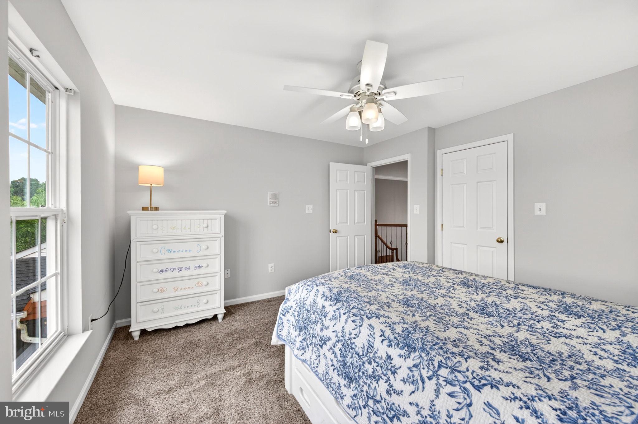 NORTH POINTE - Residential