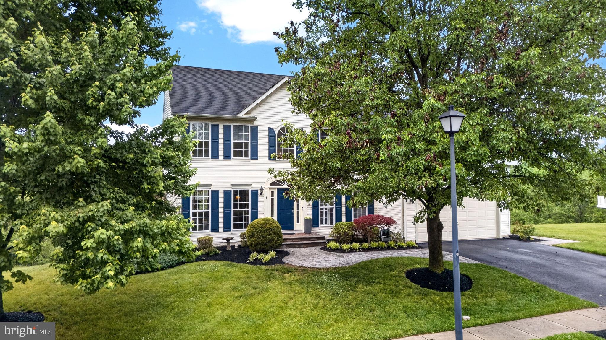 NORTH POINTE - Residential