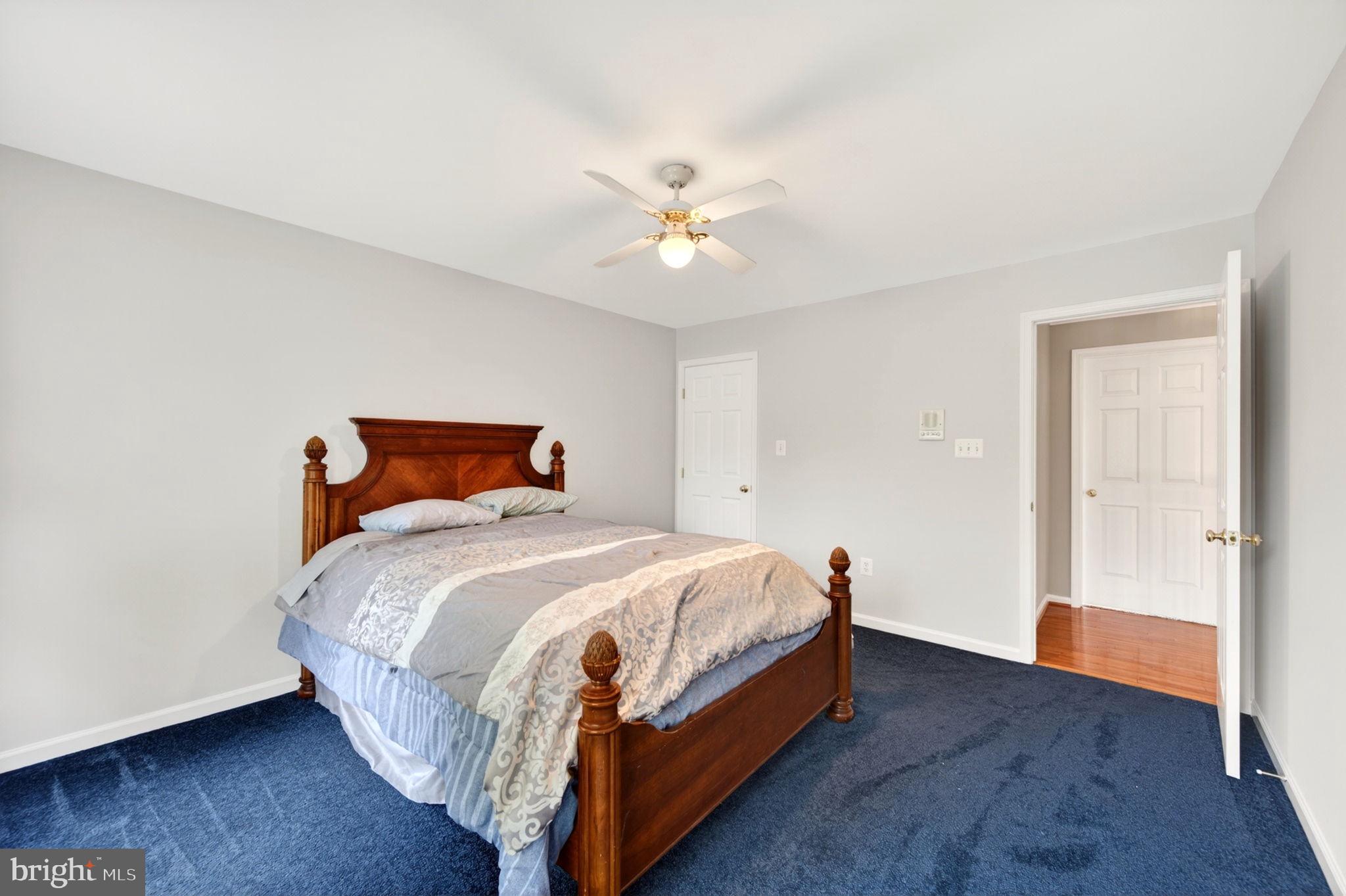 NORTH POINTE - Residential