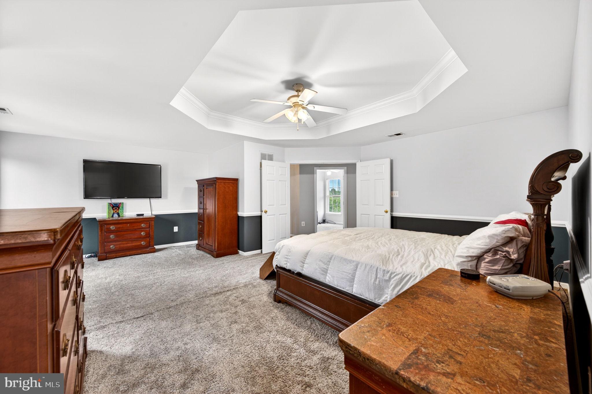 NORTH POINTE - Residential