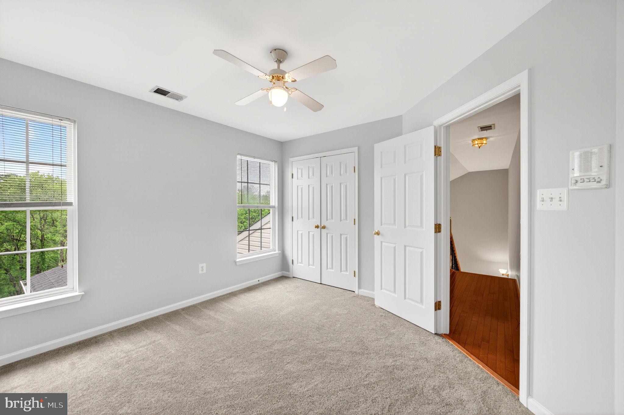 NORTH POINTE - Residential