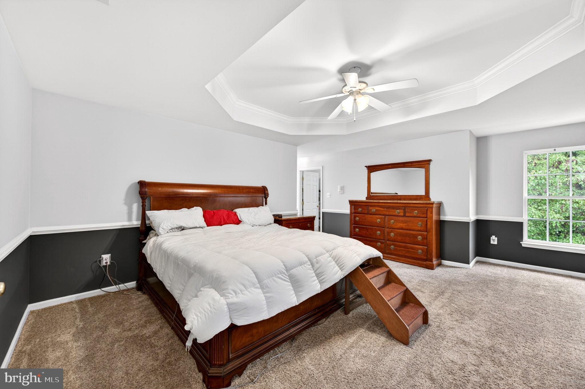 NORTH POINTE - Residential