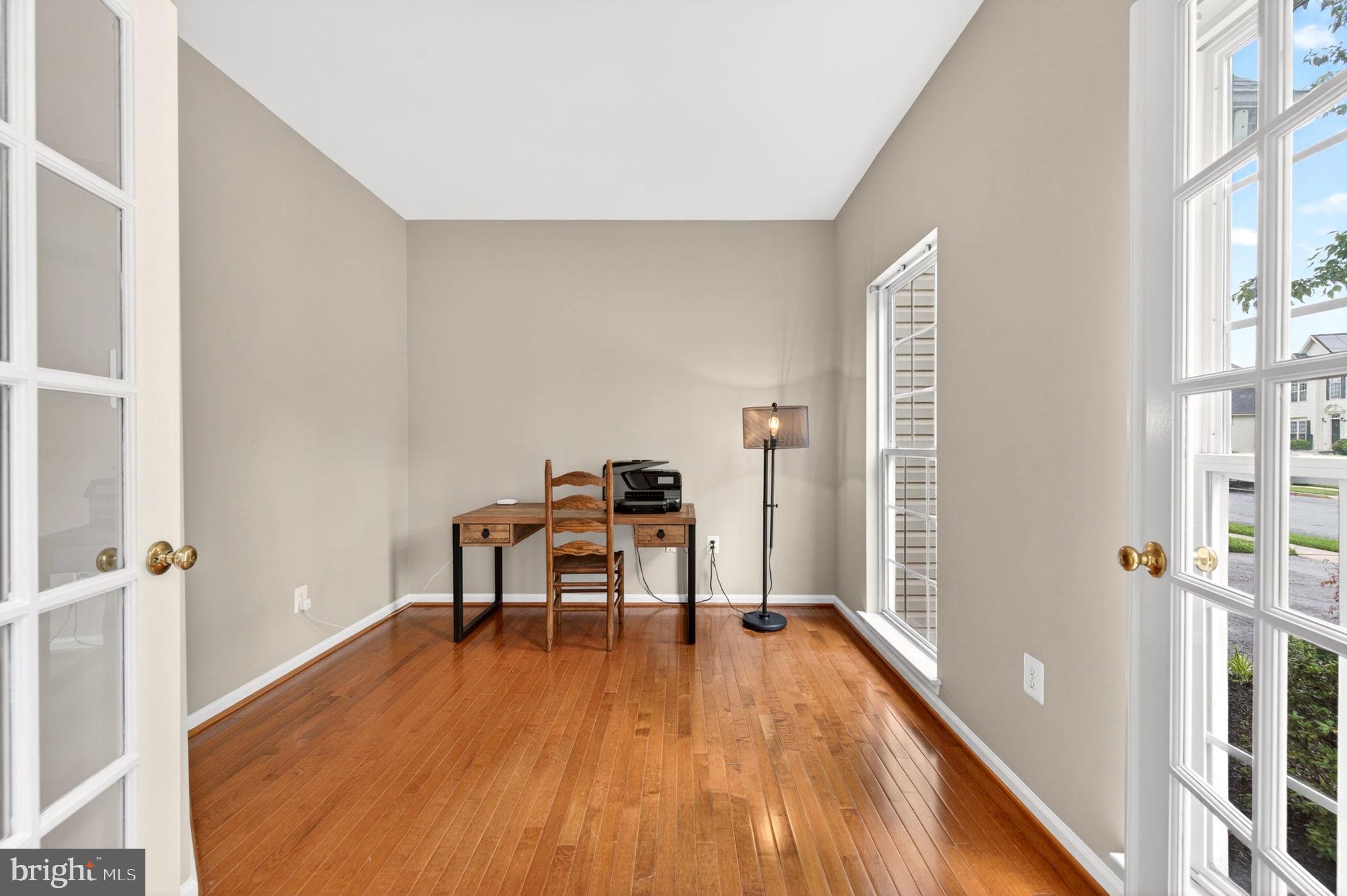 NORTH POINTE - Residential