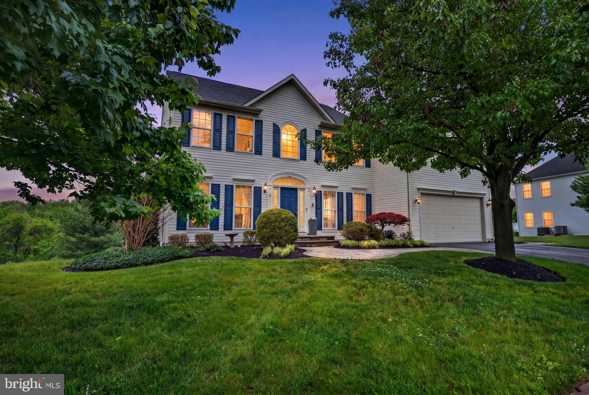 NORTH POINTE - Residential