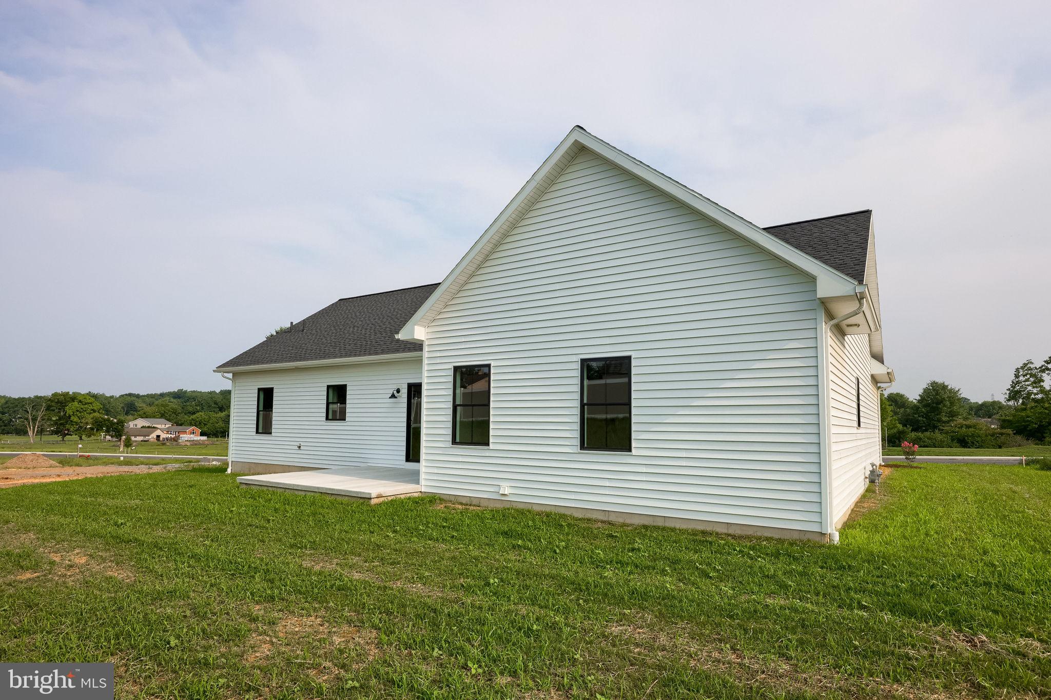 106 GROVE LANE