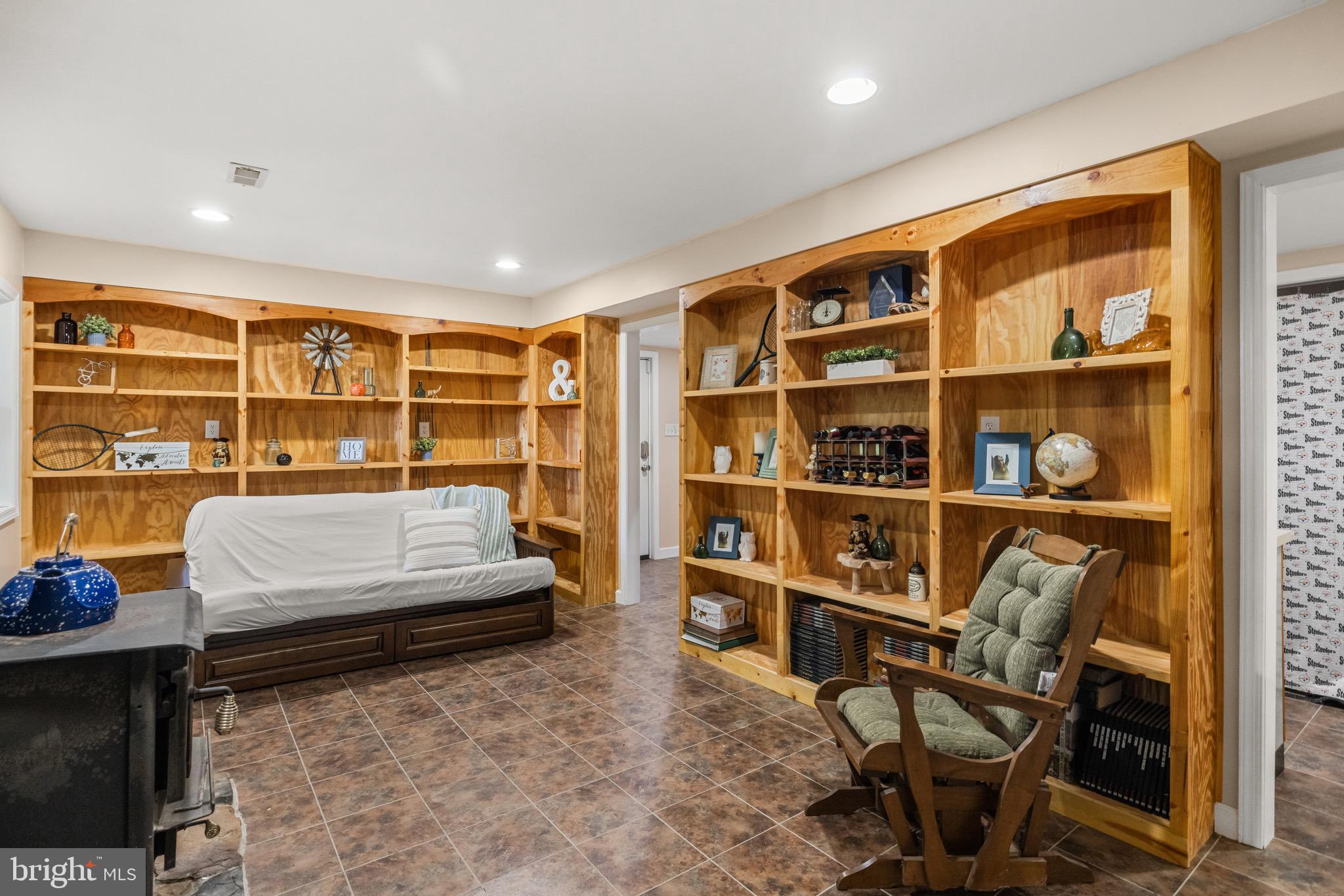 SHANNONDALE - Residential