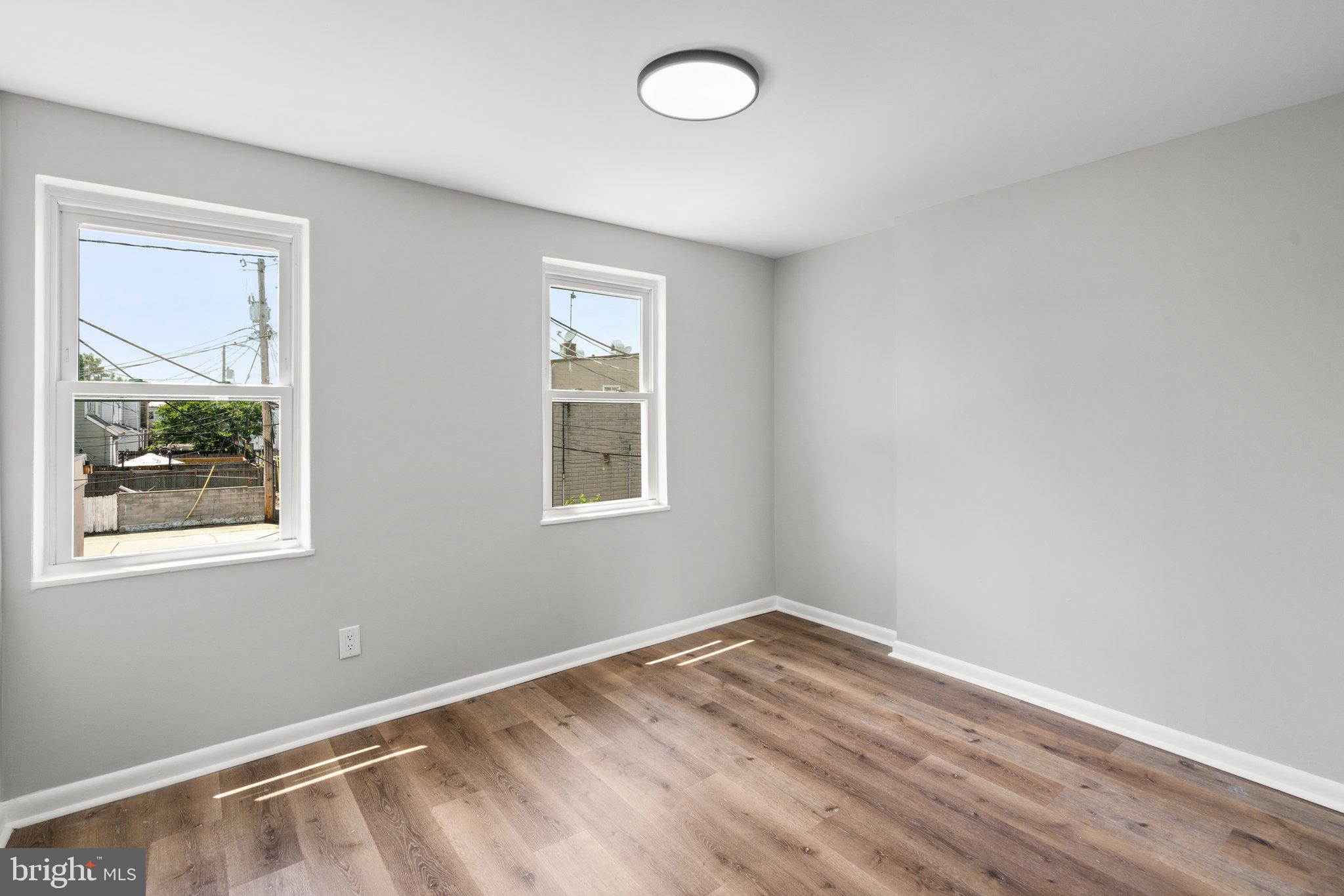 HIGHLANDTOWN - Residential