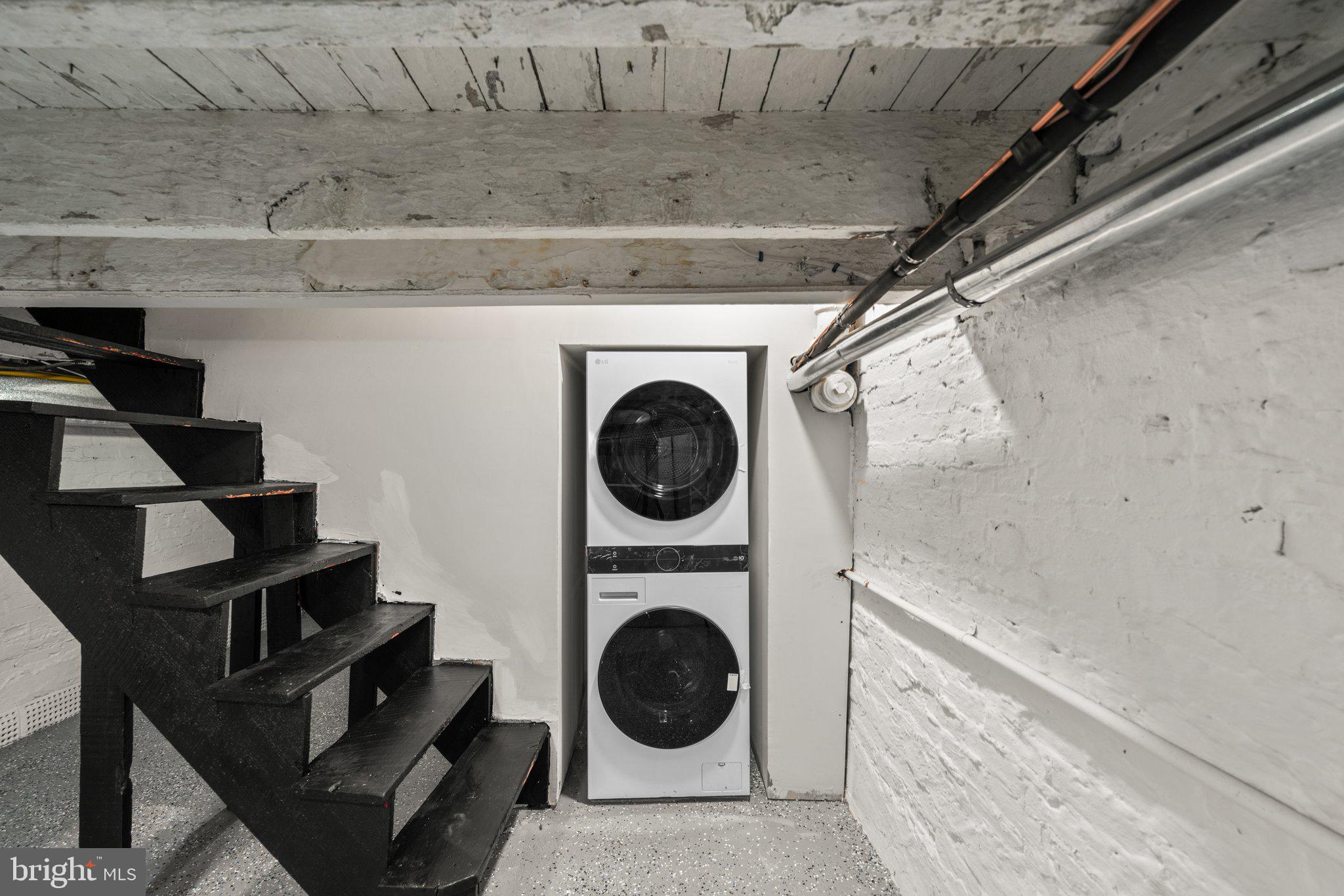 HIGHLANDTOWN - Residential