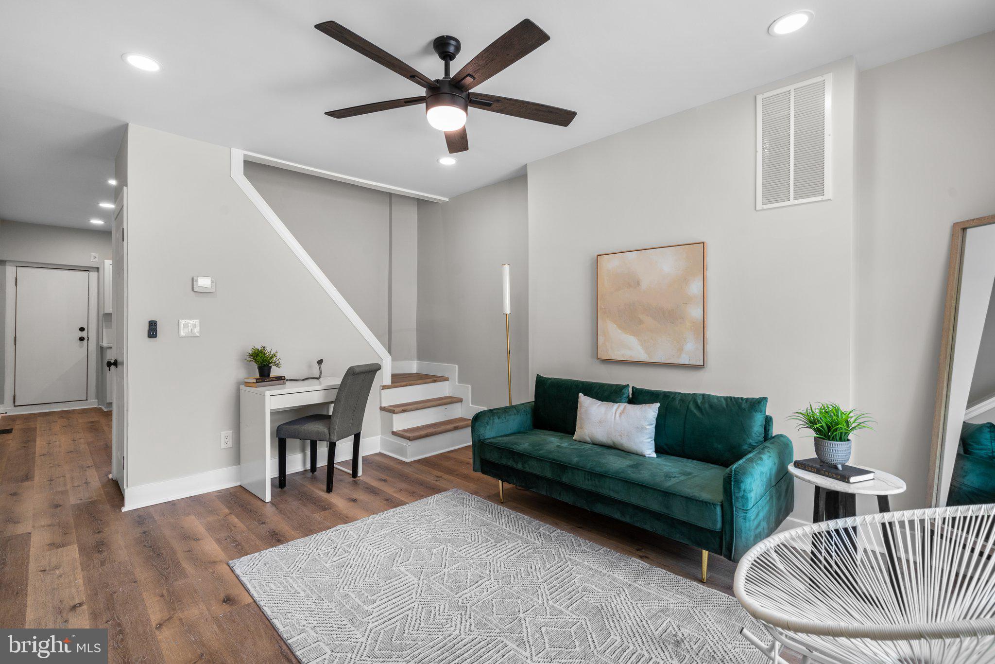 HIGHLANDTOWN - Residential