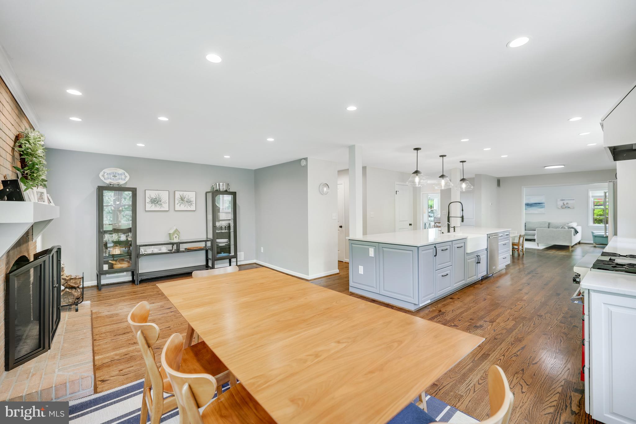 TALLY HO - Residential