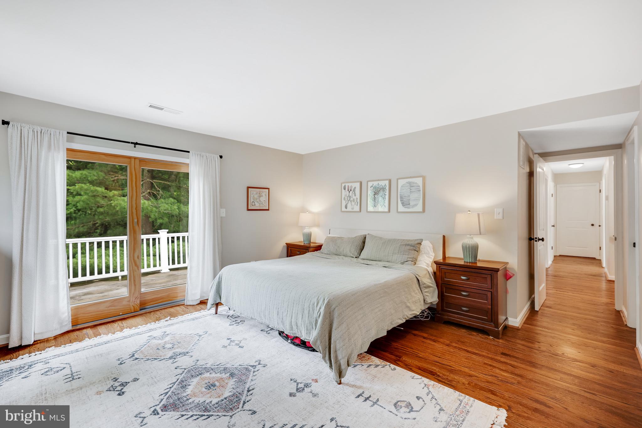 TALLY HO - Residential