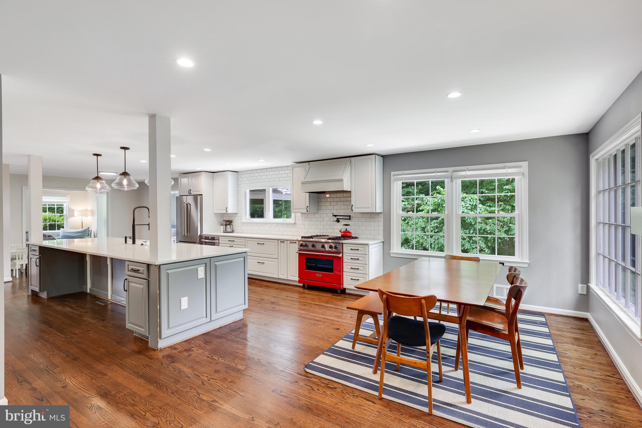 TALLY HO - Residential