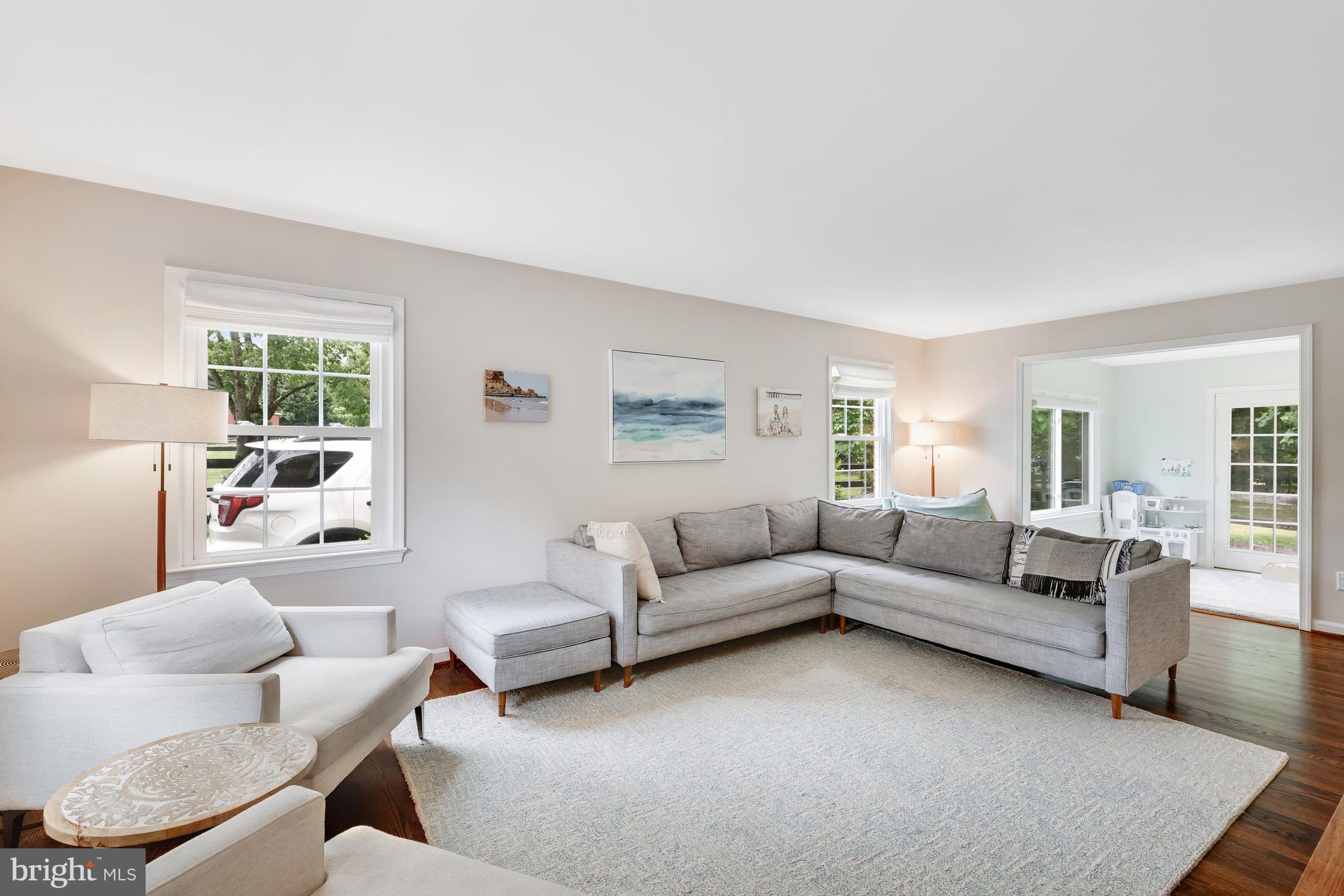 TALLY HO - Residential