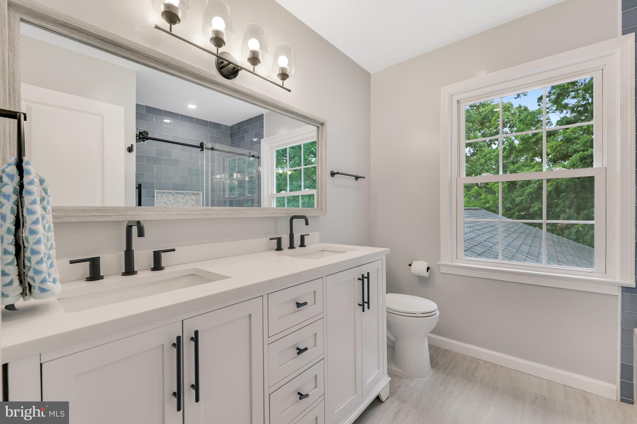 TALLY HO - Residential