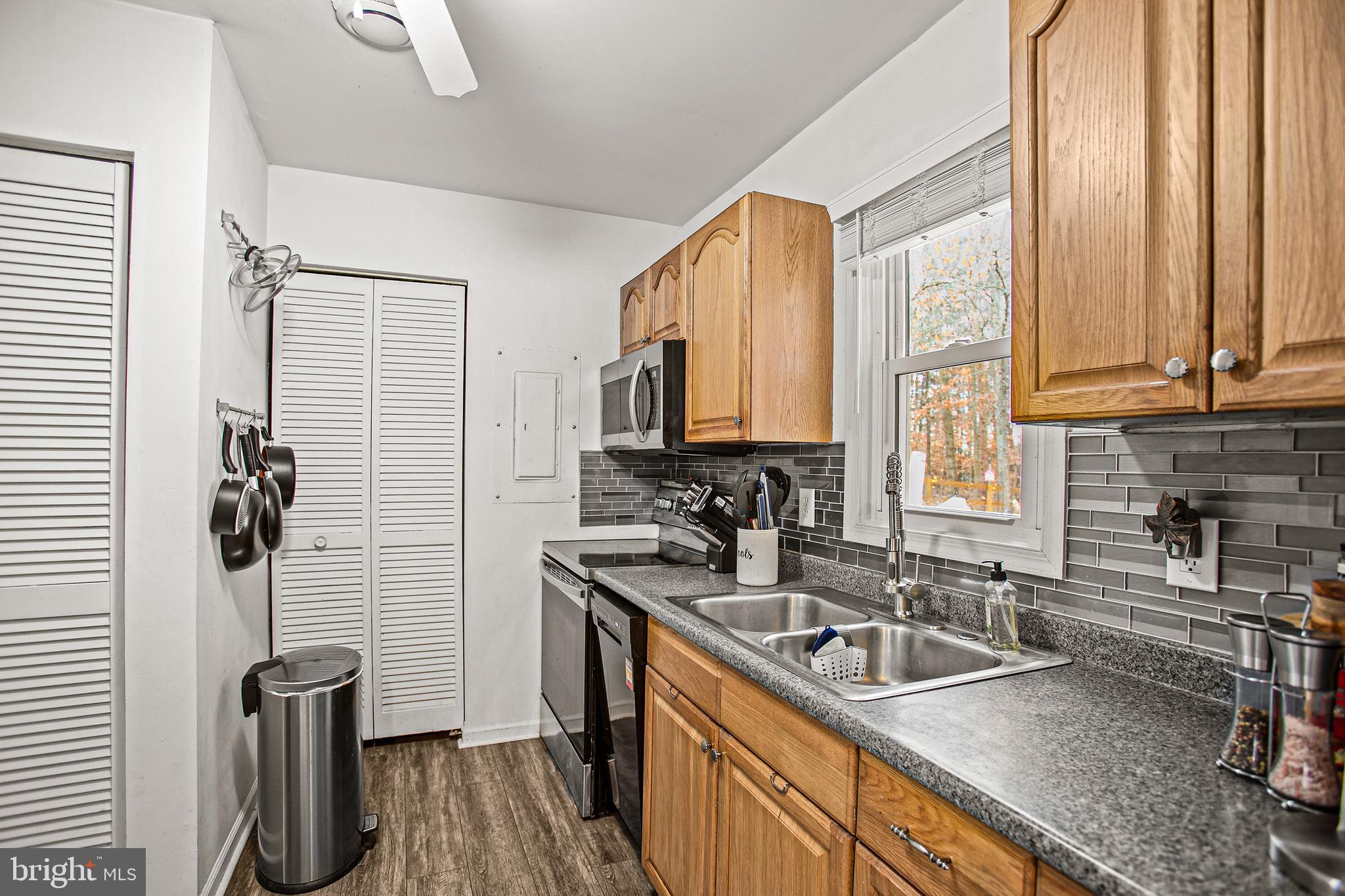 THE MEADOWS - Residential