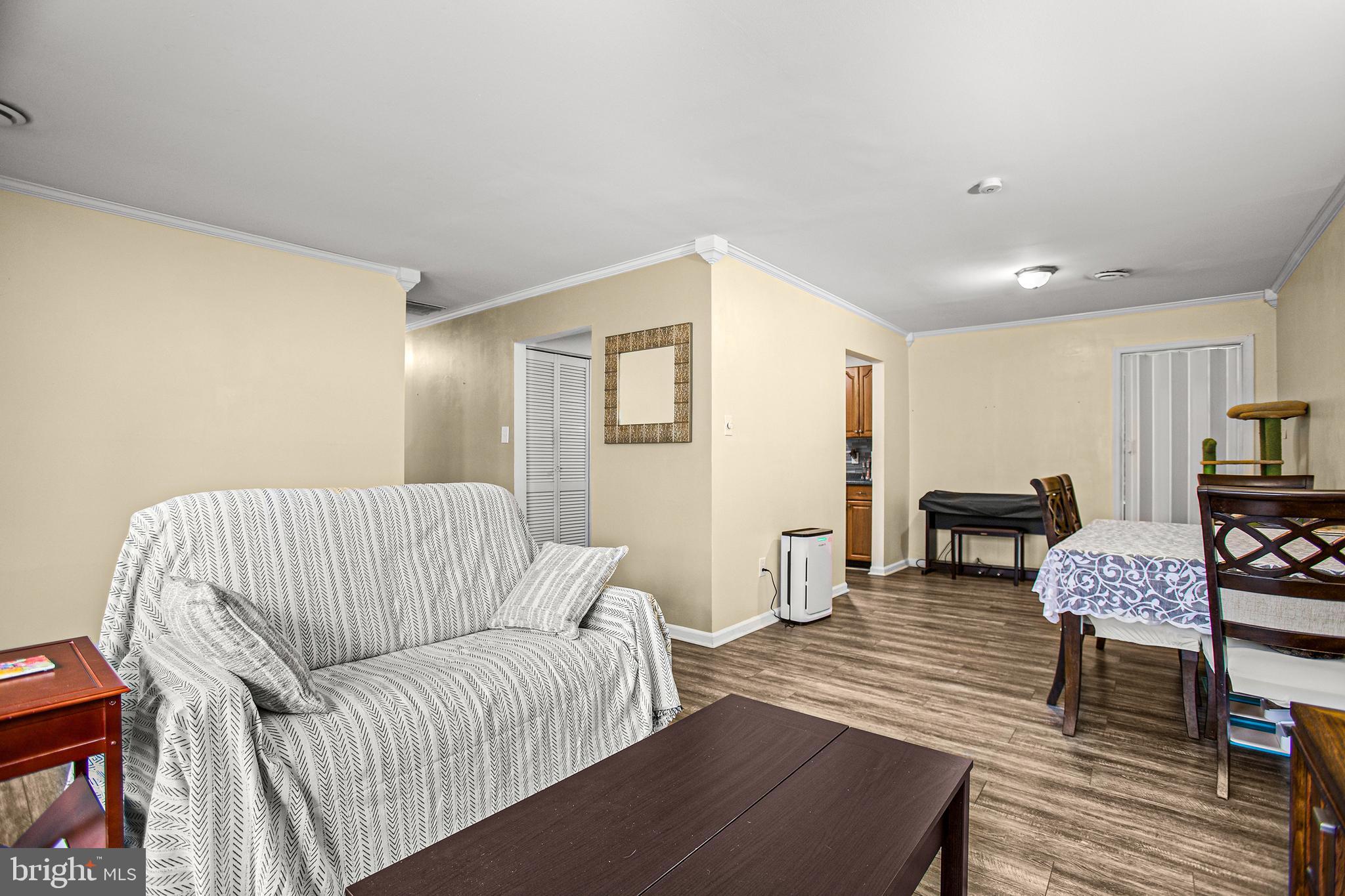 THE MEADOWS - Residential