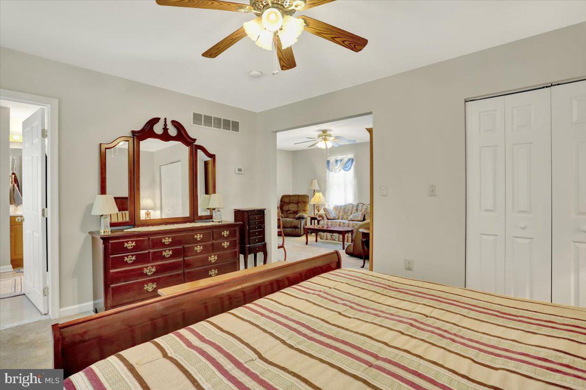 HANOVER RIDGE - Residential