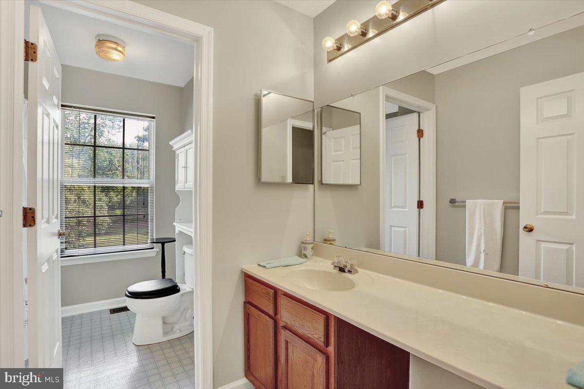 HANOVER RIDGE - Residential