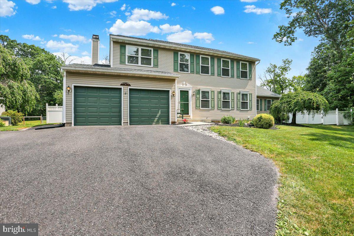 HANOVER RIDGE - Residential